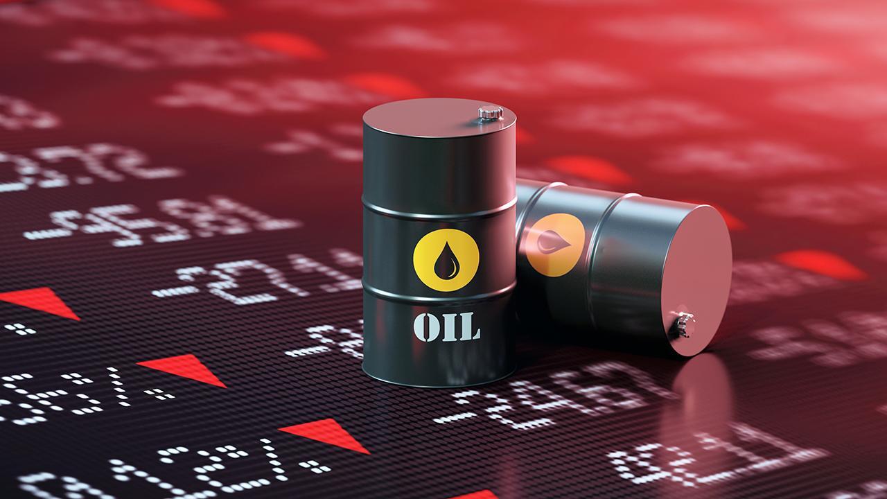 روند نزولی قیمت نفت در جهان
