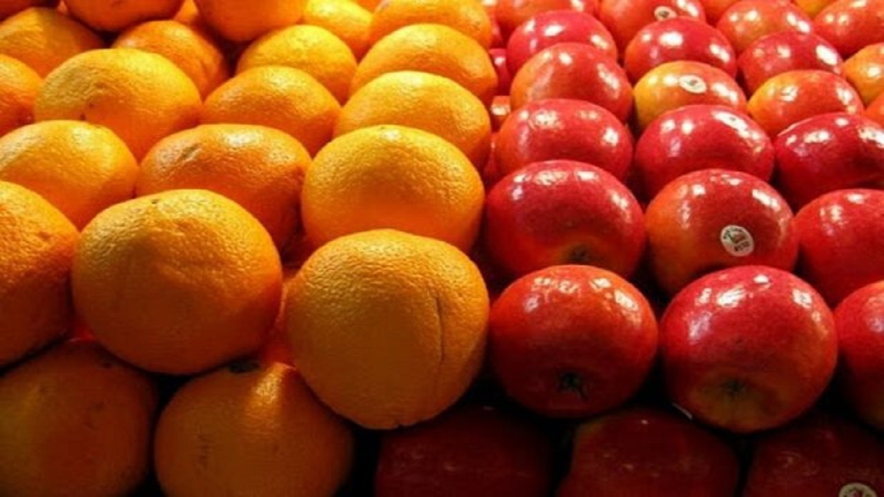 برپایی ۲۰ ایستگاه و ۱۰ بازارچه توزیع میوه در شهر همدان