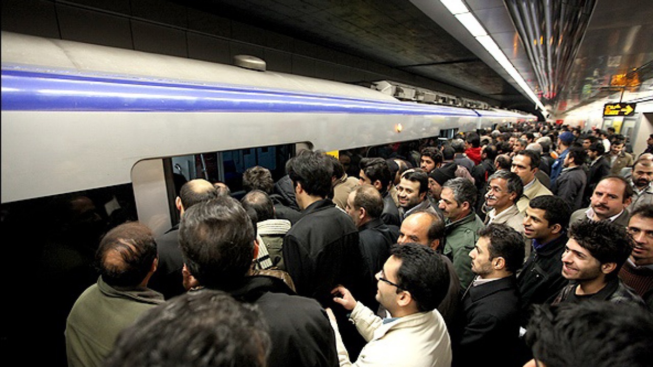 واکنش شهردار تهران به خرابی‌های اخیر مترو