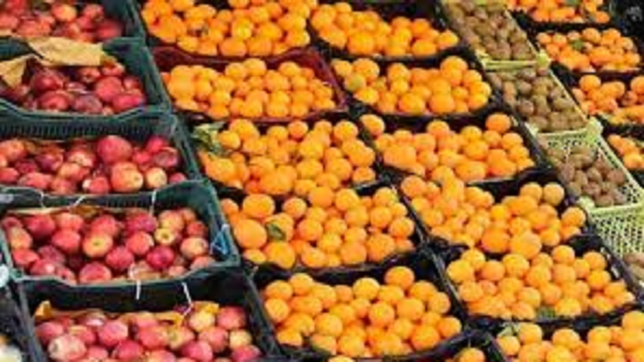 عرضه مستقیم میوه نوروزی در آذربایجان شرقی با ۱۵ درصد زیر قیمت بازار