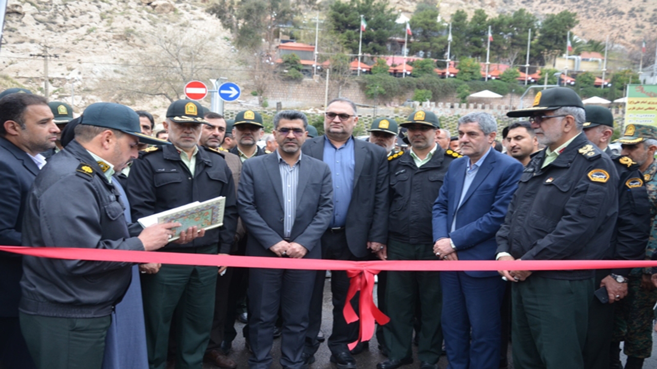 افتتاح قرارگاه نوروزی پلیس در فارس