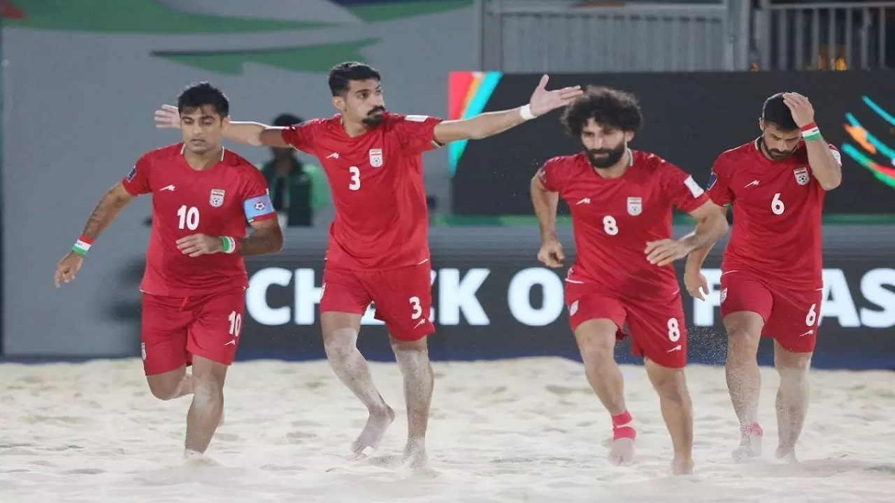 تیم ملی فوتبال ساحلی ایران - امارات، به امید آخرین بازی میزبان