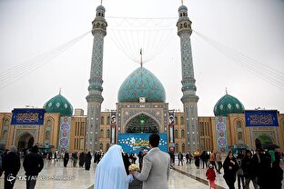 بارش رحمت الهی در مسجد مقدس جمکران