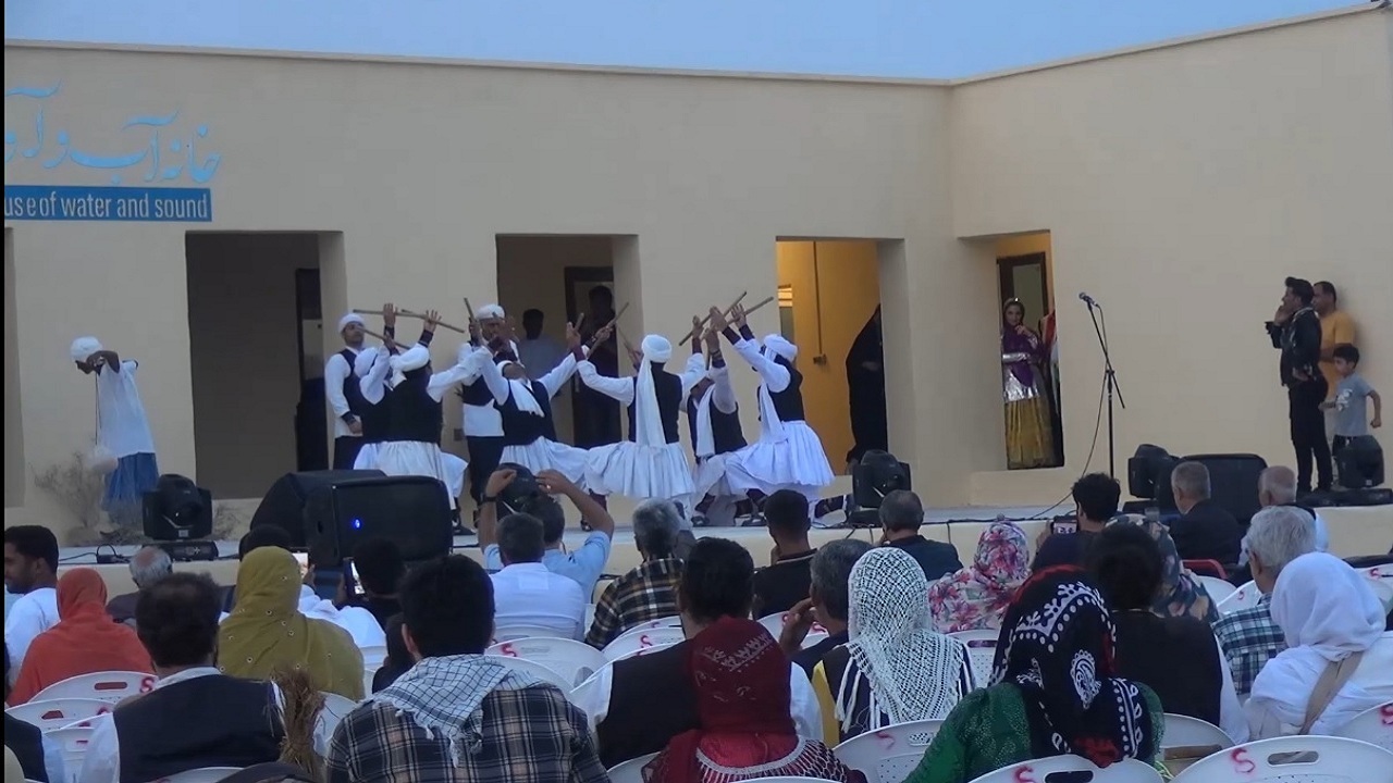 برگزاری جشنواره ملی آب و آوا در قشم