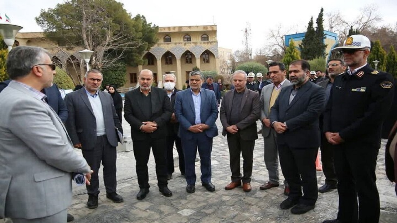 رونمایی ۱۰۹ دستگاه شاسی و دستگاه تنفسی در اصفهان