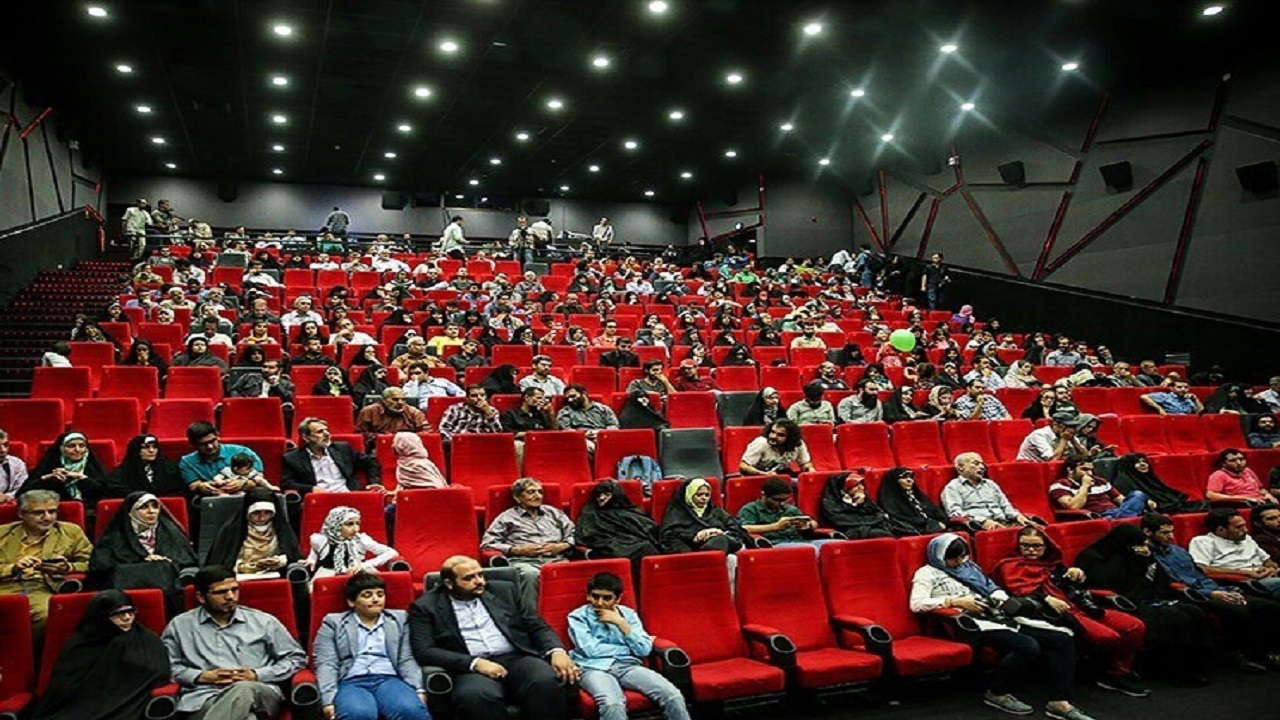 افراد بی حجاب نمی‌توانند در سینما فیلم تماشا کنند