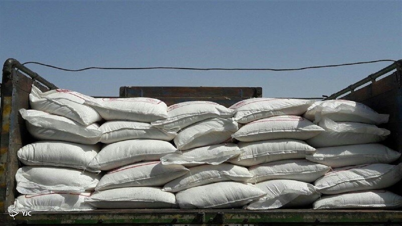 ۲۵ تن شکر قاچاق در مهاباد کشف شد