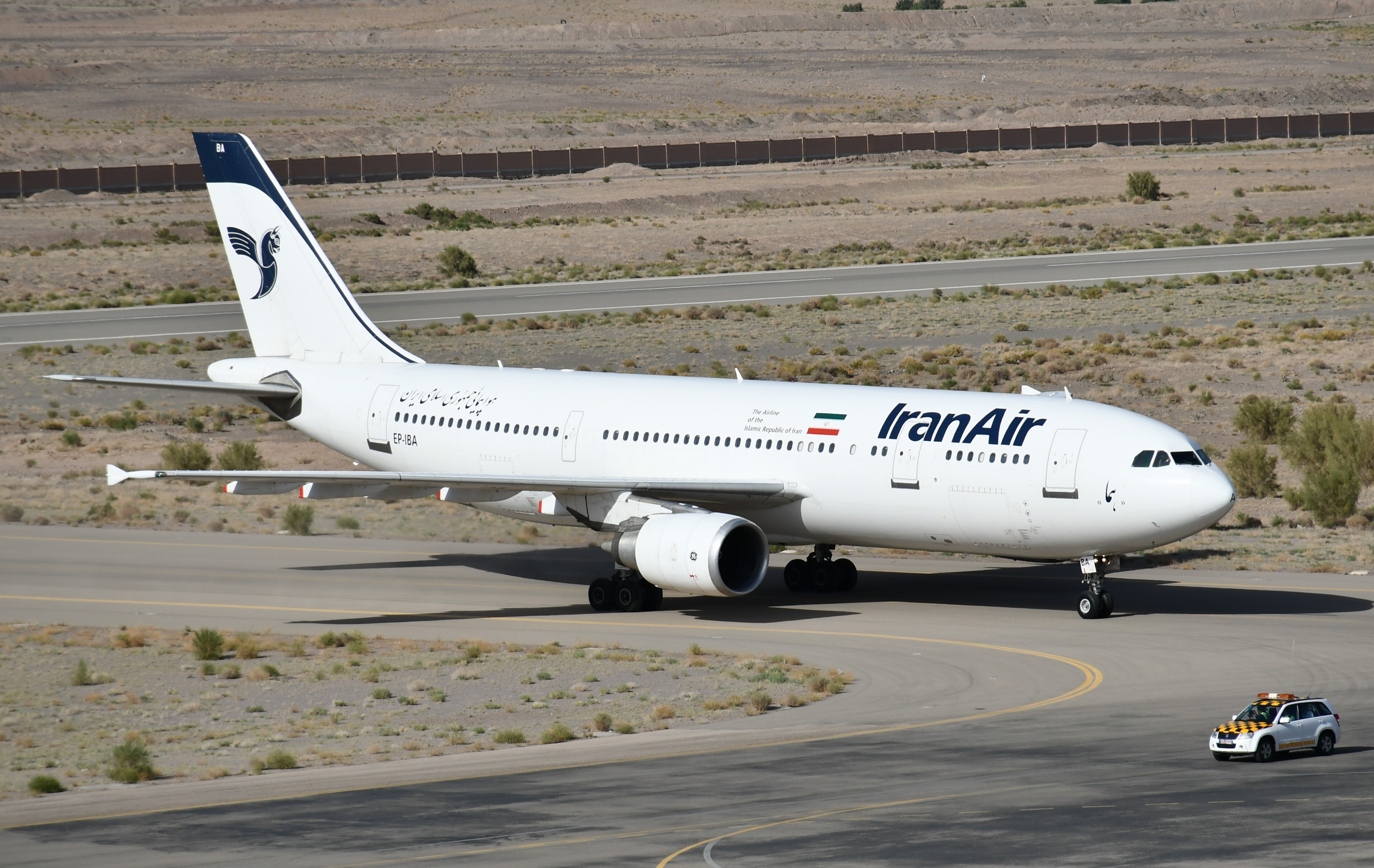 زیرساخت های پرواز برای انجام عملیات حج از استان همدان فراهم نیست