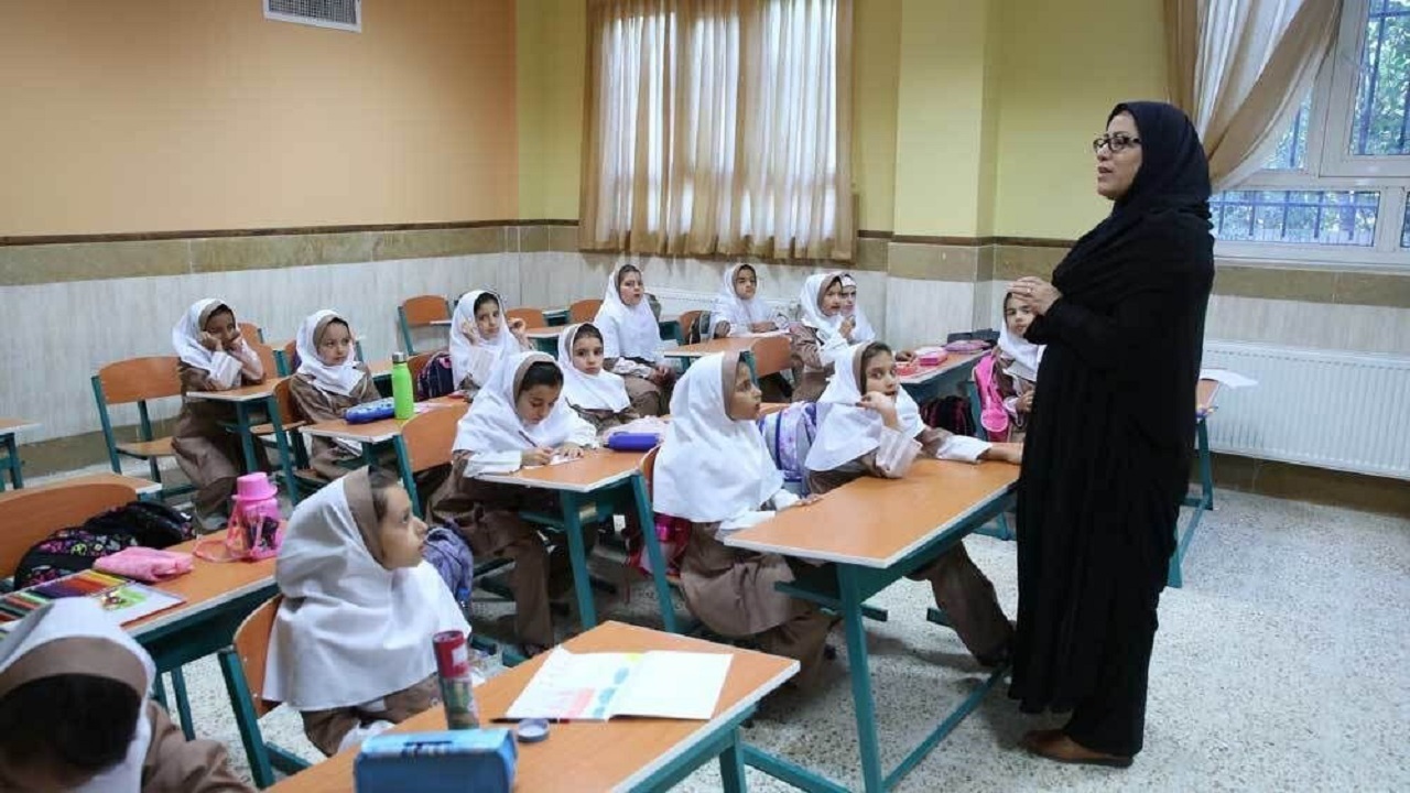 مدارس ابتدایی خوزستان تا پایان اردیبهشت فعال هستند