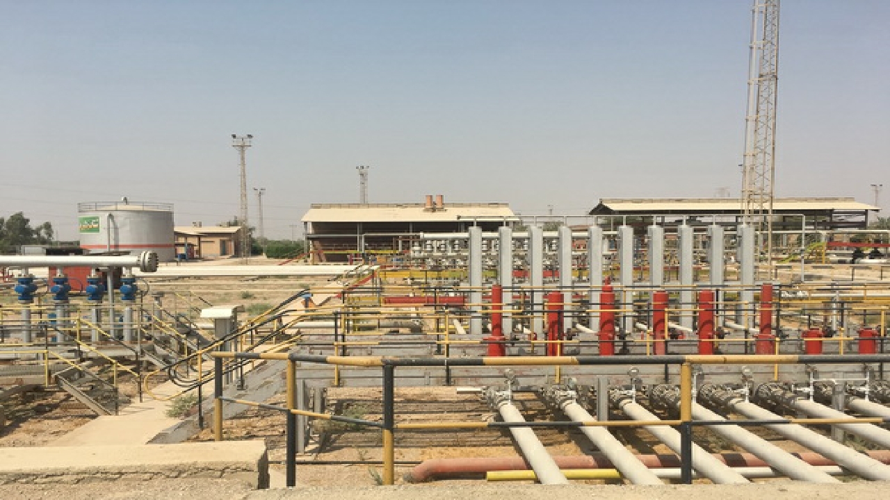نصب موفقیت‌آمیز مبدل حرارتی نفت با ظرفیت ۷۵ هزار بشکه در کارخانه نمکزدایی