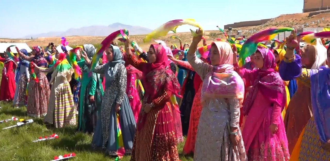 برگزاری برنامه فرهنگی ورزشی دختران آفتاب ایران زمین