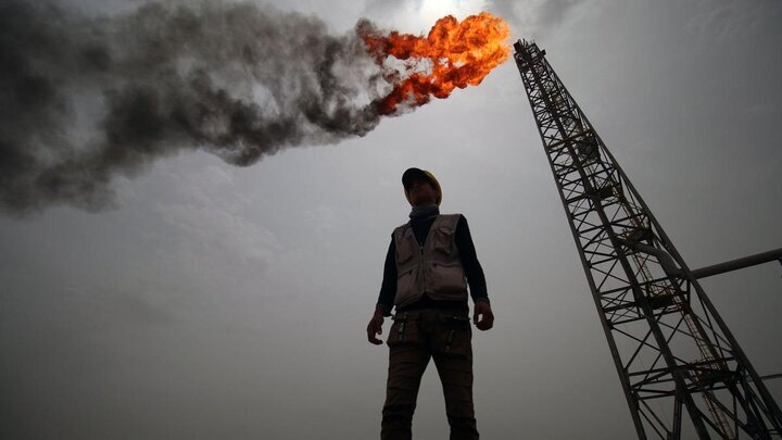 گاز مشعل میادین نفتی امسال جمع‌آوری می‌شود