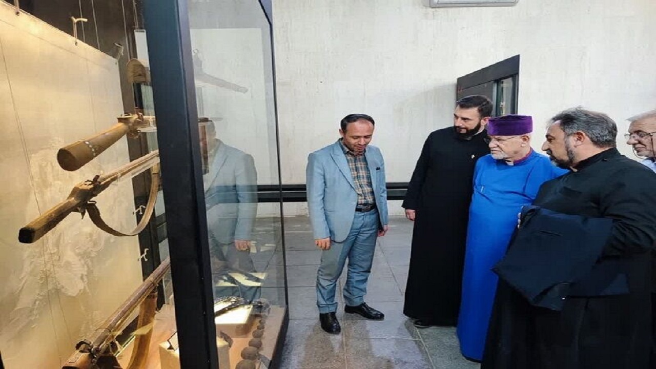 اسقف اعظم ارامنه ایران از آرامگاه و موزه نادرشاه افشار بازدید کرد