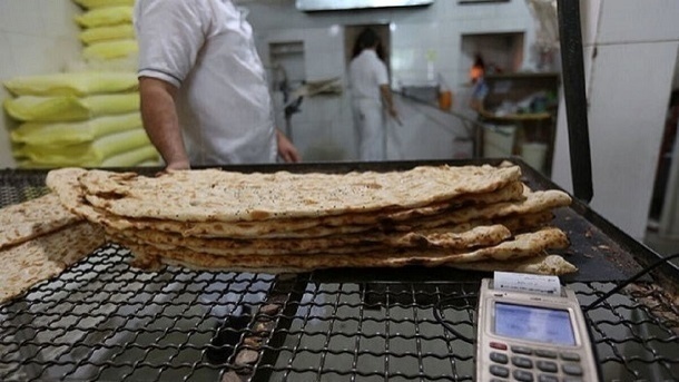 کاهش سهمیه آرد عامل کاهش ساعت کار نانوائی‌های شیراز