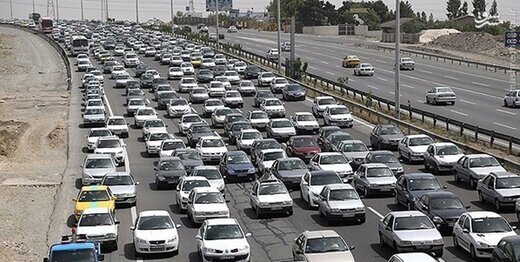 ترافیک سنگین در تمامی محورهای منتهی به تهران