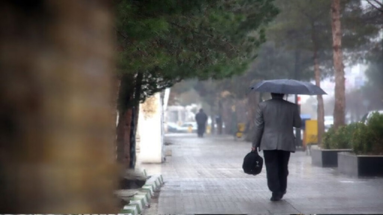 هوای استان اردبیل خنک و بارانی می‌شود