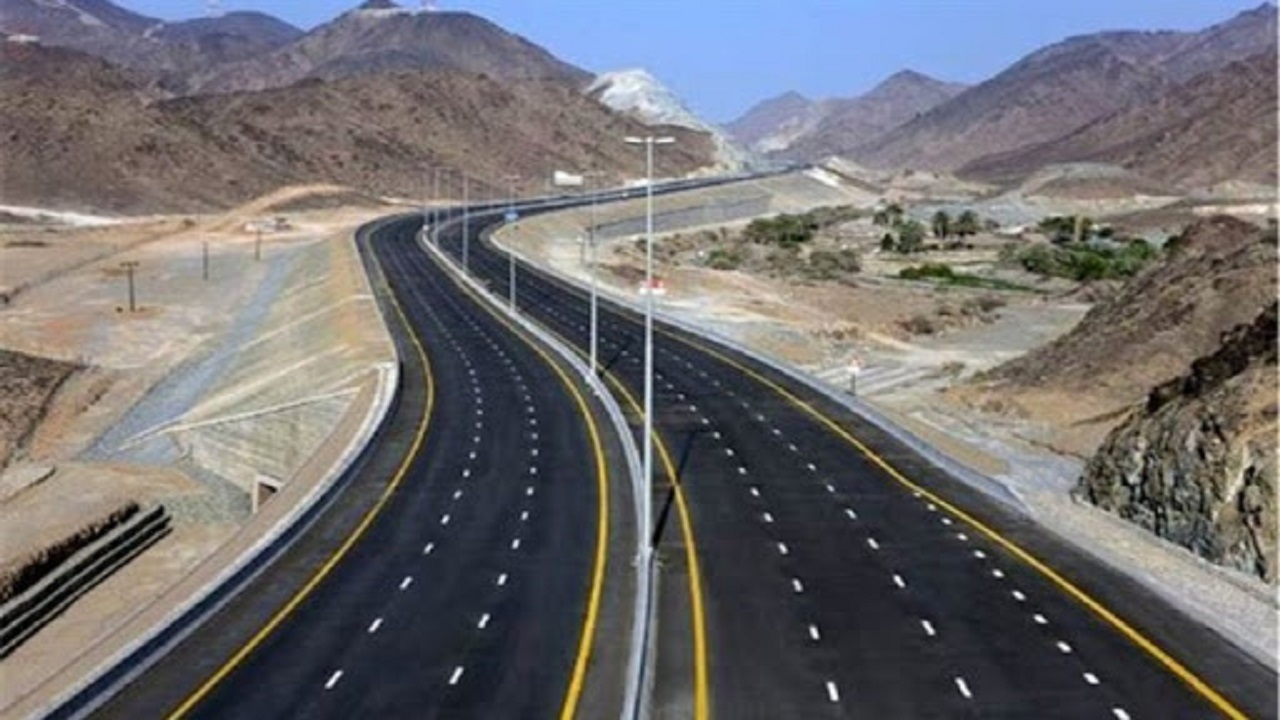آزادراه‌های جدید به کمک رفع گره‌های ترافیکی کشور می‌آیند