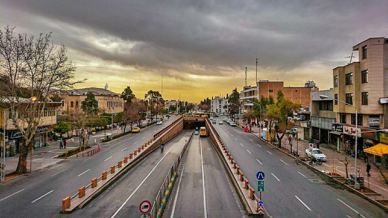 زیر گذر زند شیراز بسته می‌شود
