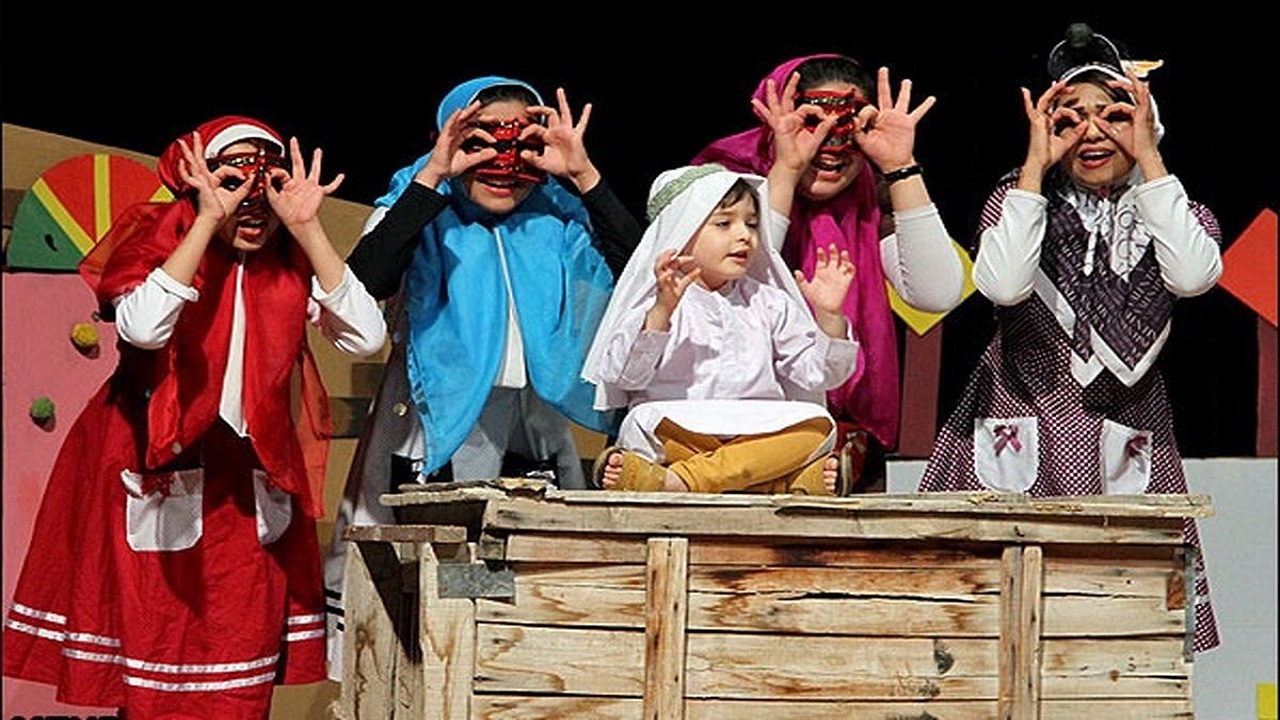 جشنواره تئاتر کودک و نوجوان در همدان ماند