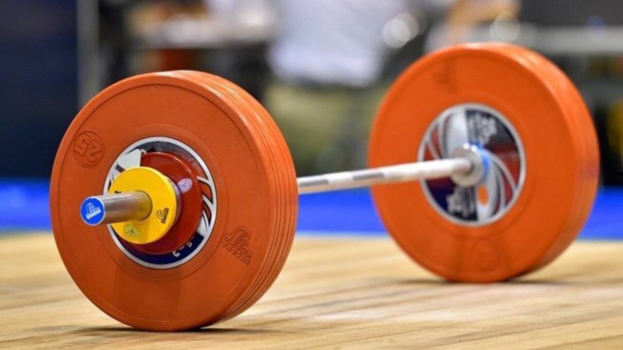سه بانوی ورزشکار خراسان رضوی به اردوی تیم ملی وزنه‌برداری دعوت شدند