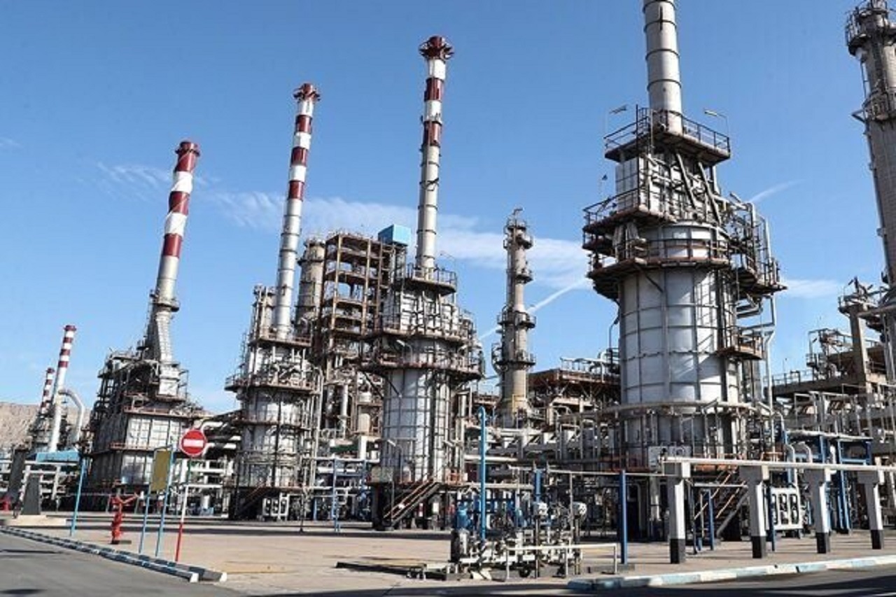 تولید روزانه ۱۳ میلیون لیتر بنزین در پالایشگاه اصفهان