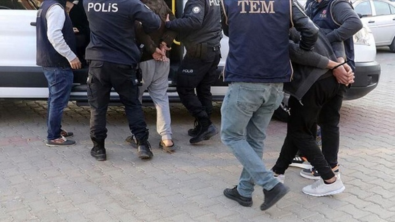 بازداشت ۱۸ خارجی در ترکیه به اتهام ارتباط با داعش 