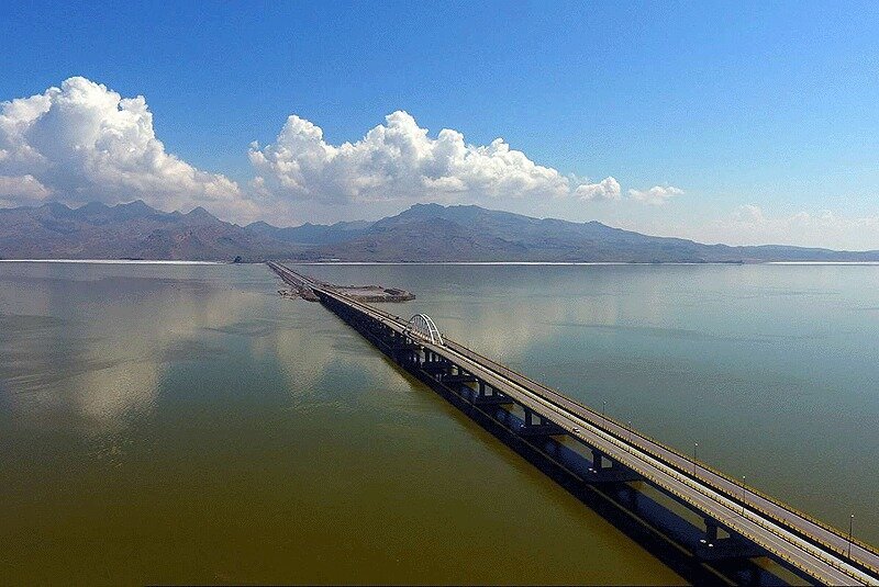 افزایش سطح تراز آب دریاچه ارومیه + فیلم