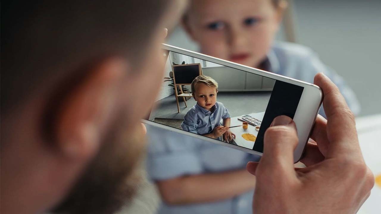 انتشار عکس کودکان در فضای مجازی توسط والدین کار درستی است؟