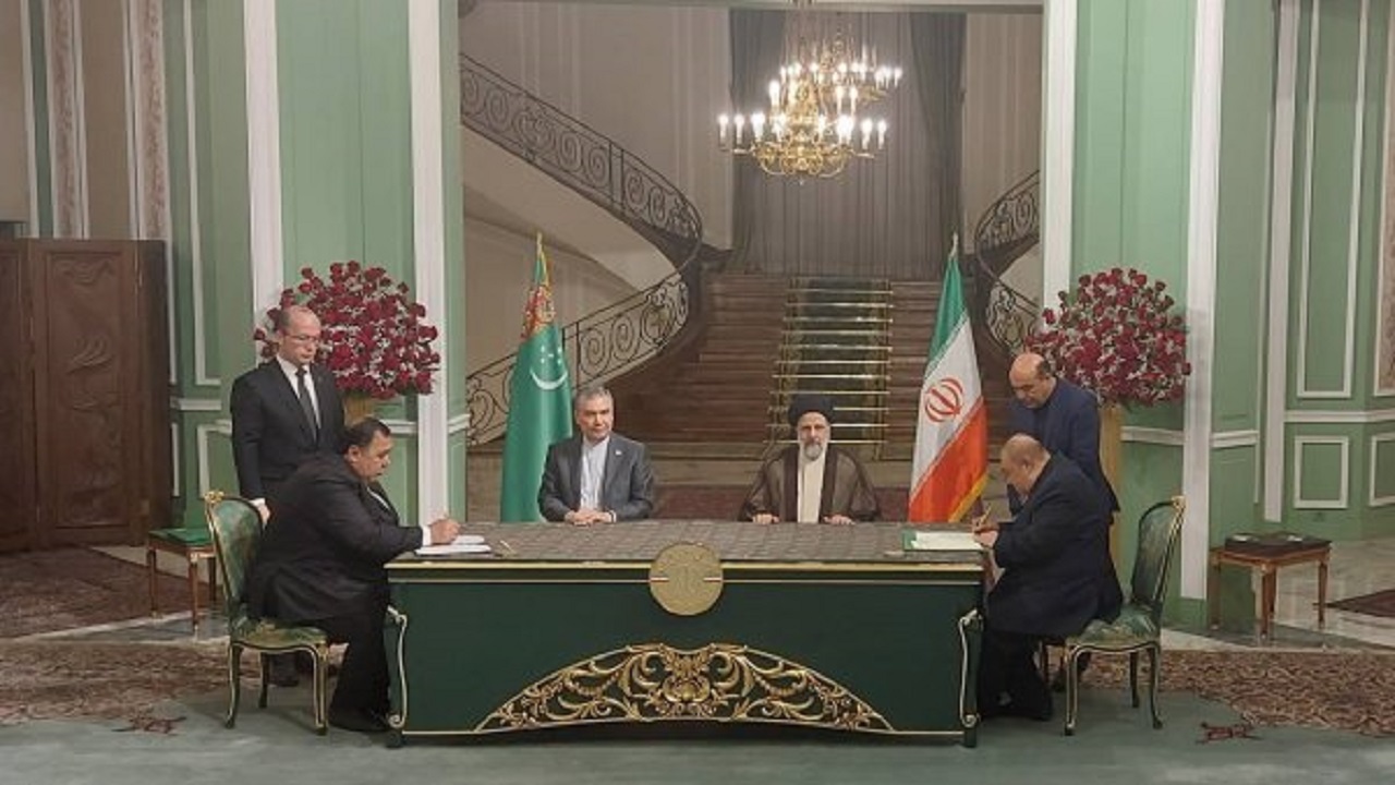 امضای پنج سند همکاری بین ایران و ترکمنستان