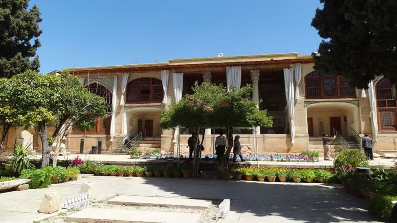موزه سنگ هفت تنان شیراز تا ١۶ تیرماه تعطیل است