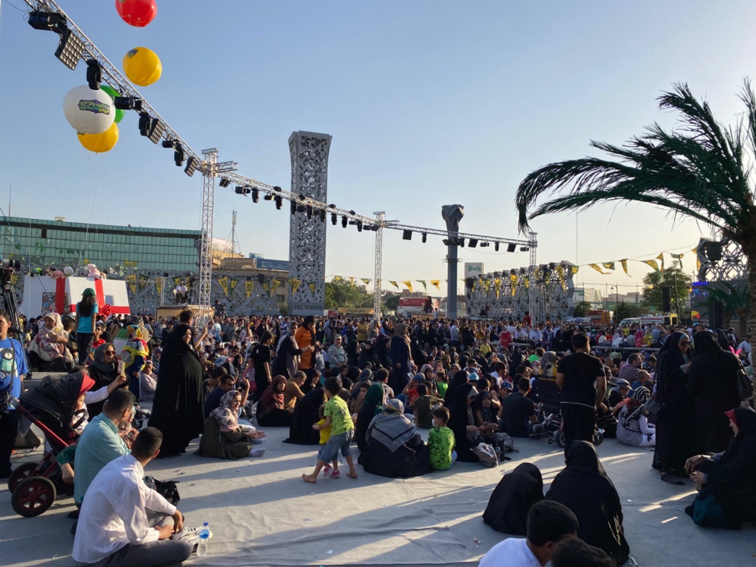 مهمونی ۱۰ کیلومتری غدیر؛ جشنی به وسعت ایران + عکس و فیلم