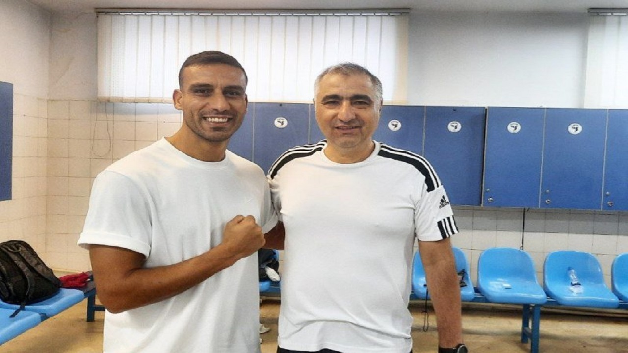 سر و کله ستاره عراقی در لیگ ایران پیدا شد!