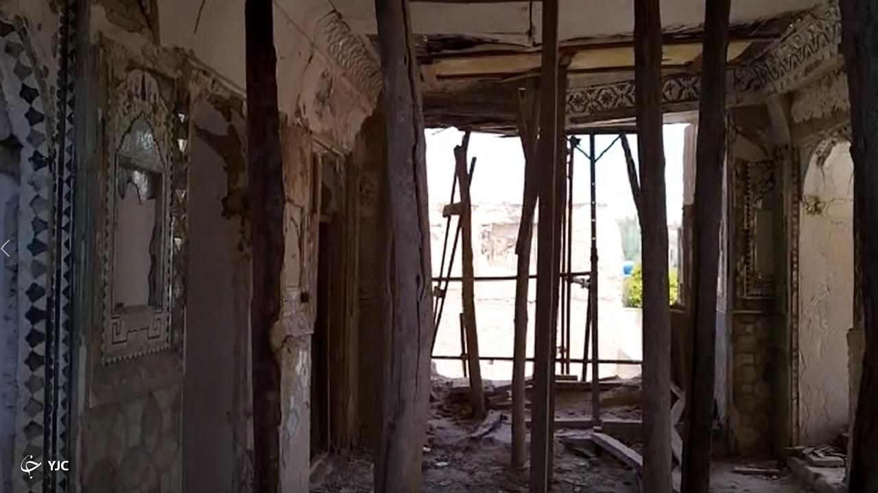 بنا‌های تاریخی بستک در معرض تخریب کامل/ میراث فرهنگی؛ خطر تخریب جدی نیست! + فیلم