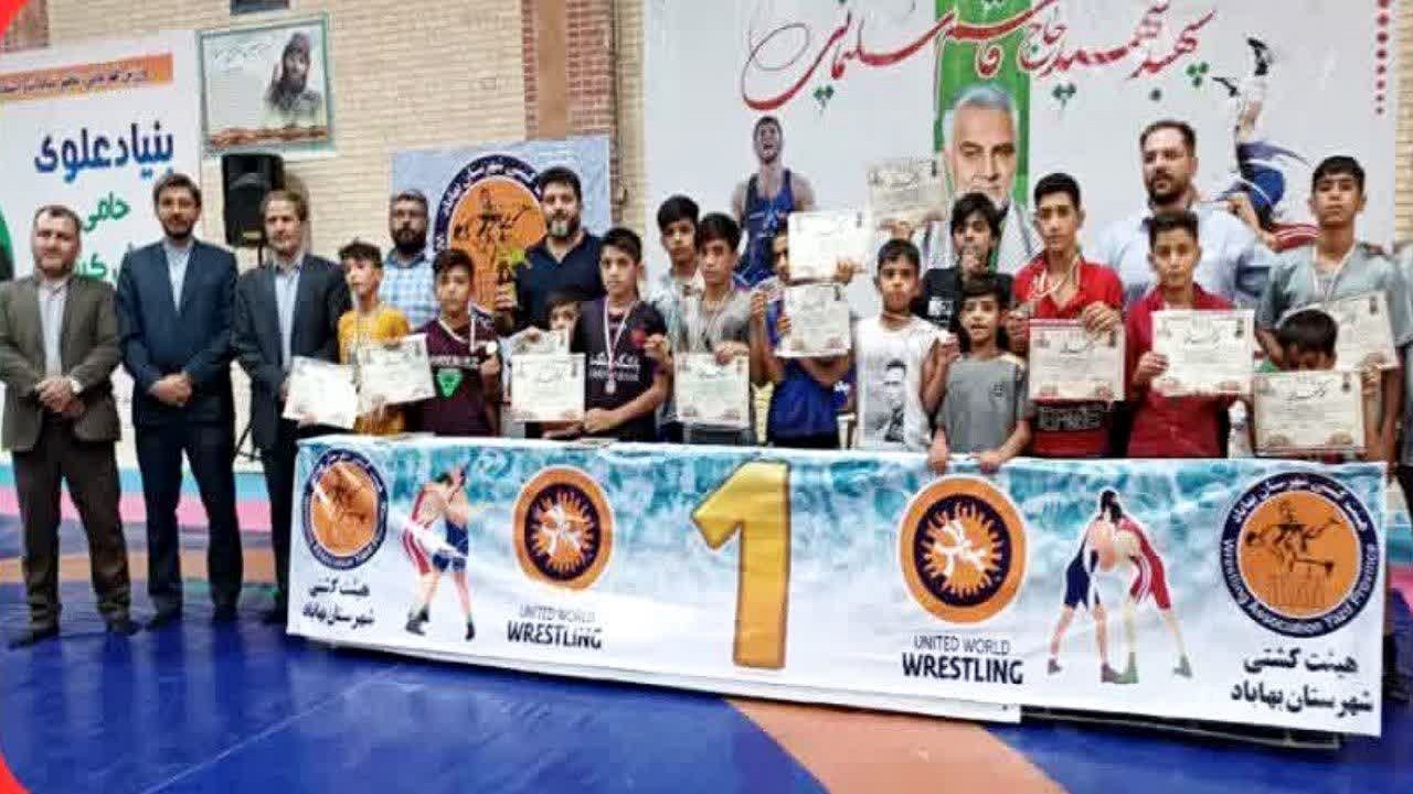 برگزاری مسابقات بزرگ کشتی جام شهید سلیمانی در بهاباد
