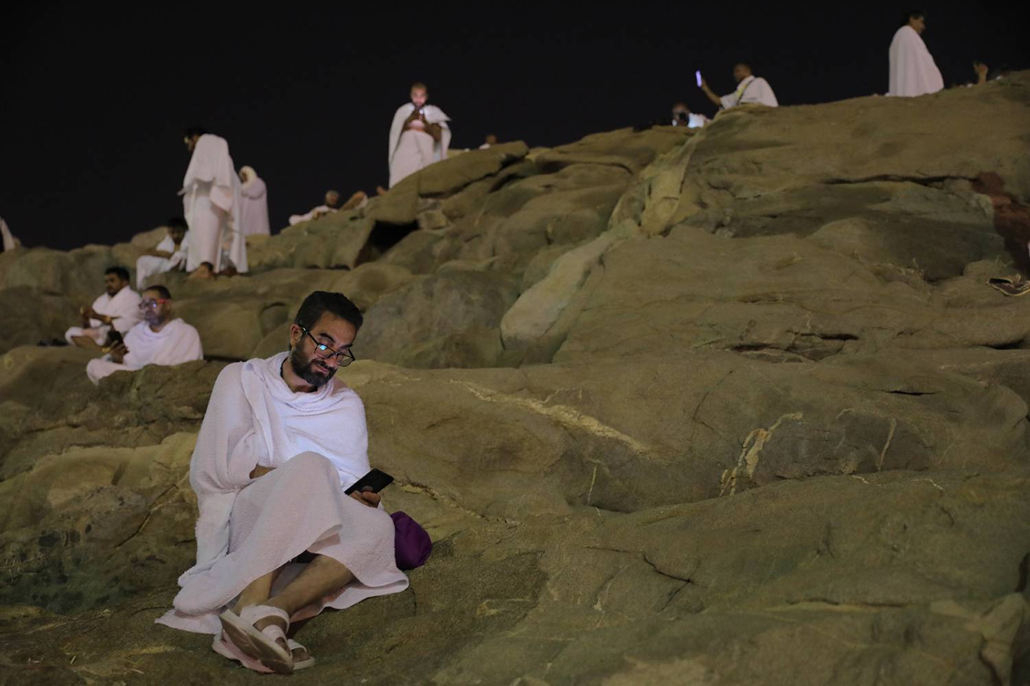 حال و هوای زائران ایرانی در صحرای عرفات + عکس و فیلم