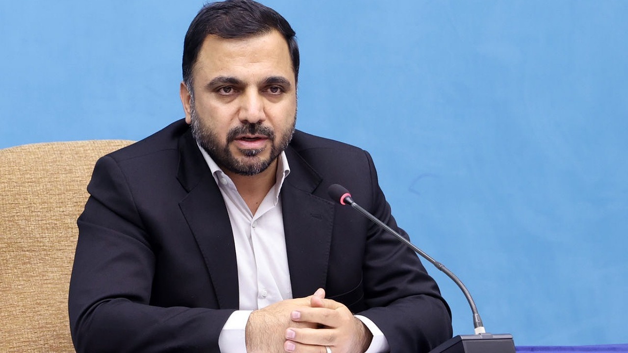 واکنش وزیر ارتباطات به مسدود شدن طاقچه