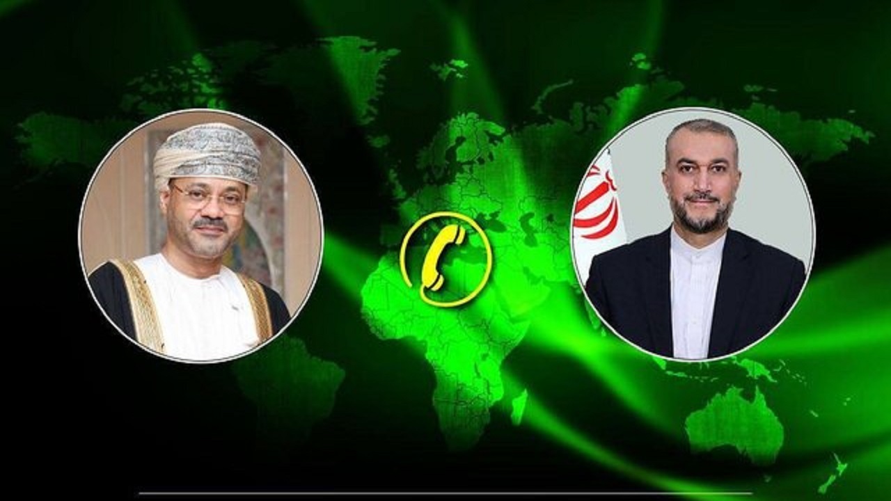 گفتگوی تلفنی وزیران امور خارجه ایران و عمان