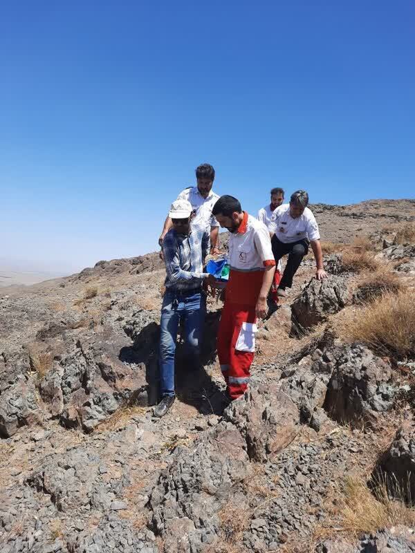 نجات از مرگ بر فراز روستای سنجگان
