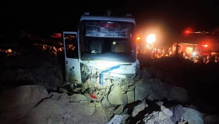 تصادف اتوبوس با پراید در جاده ارومیه یک کشته بر جای گذاشت