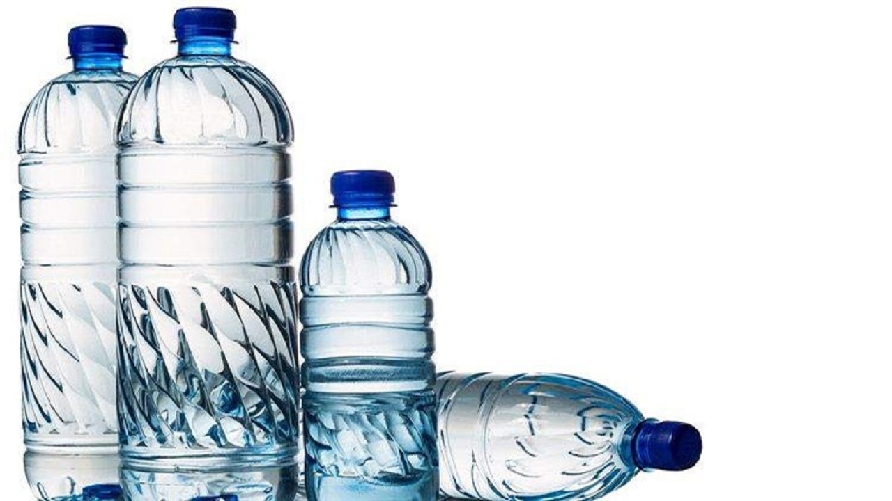 تامین ۴۰ میلیون بطری آب توسط بنیاد مستضعفان در مرزهای شش گانه