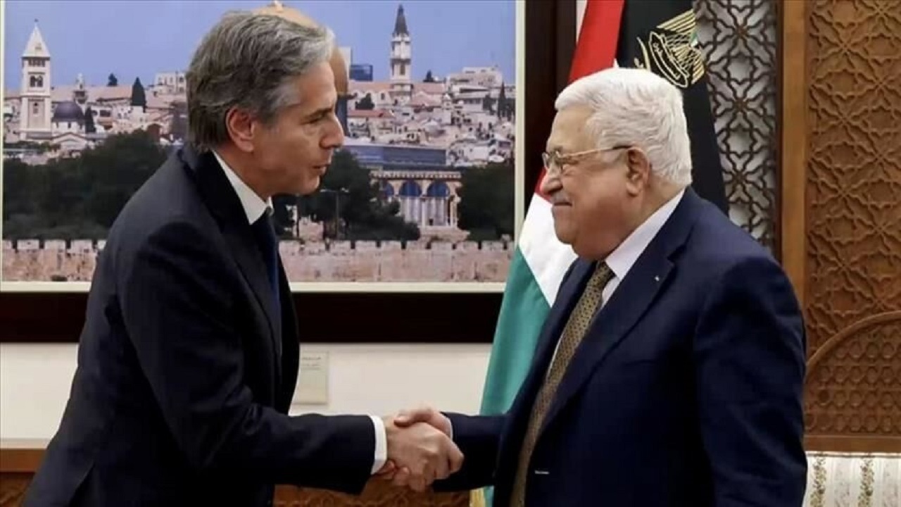 گفتگوی وزیر خارجه آمریکا با محمود عباس درباره فلسطین