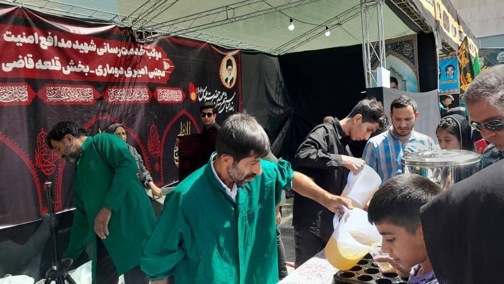 خدمات رسانی موکب ها در مشهد