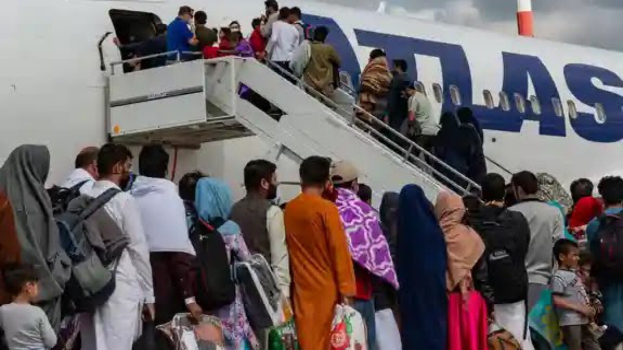 اعطای ویزای بشر دوستانه به بیش از ۱۳ هزار پناهجوی افغانستانی