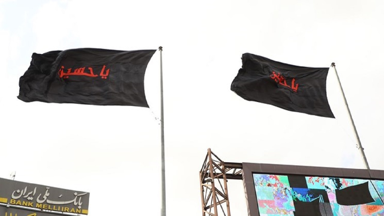 نصب ۱۴ ابرپرچم در مسیر طریق‌الحسین