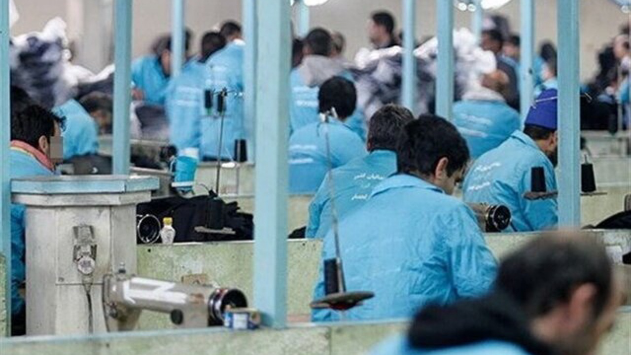 زندانیان شاغل تهران بیش از ۱۳ میلیارد تومان حقوق دریافت کرده‌اند