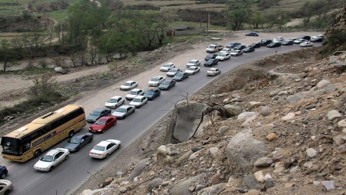 باشگاه خبرنگاران -انسداد محور هراز لغو شد