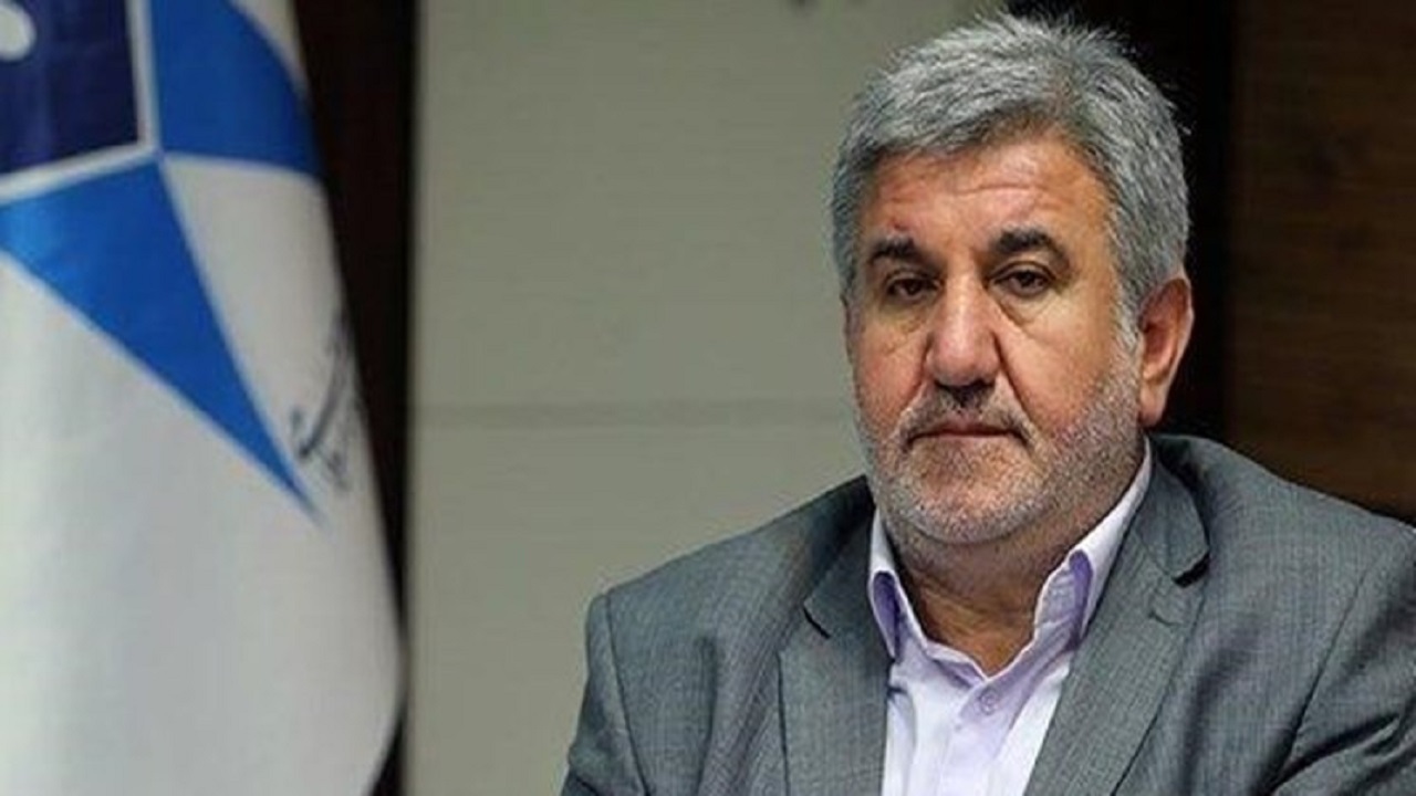موضوع لغو قرارداد اساتیدِ دچار رکود علمی، سیاسی نشود