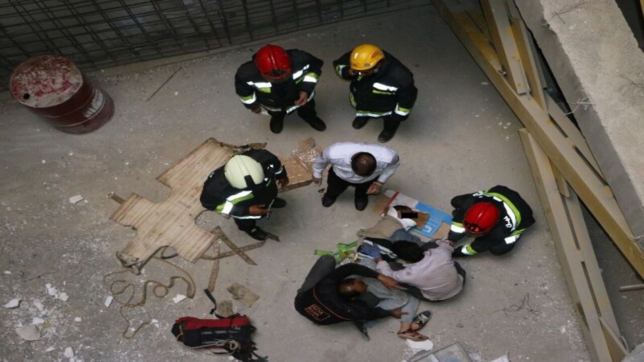 سقوط از ساختمان موجب مرگ مردی میانسال در مشهد شد