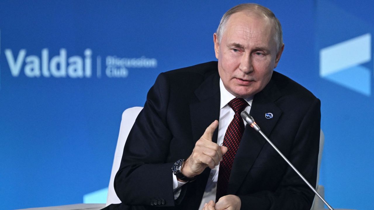 پاسخ پوتین به ادعای رئیس شورای اروپا درباره خیانت به ارامنه