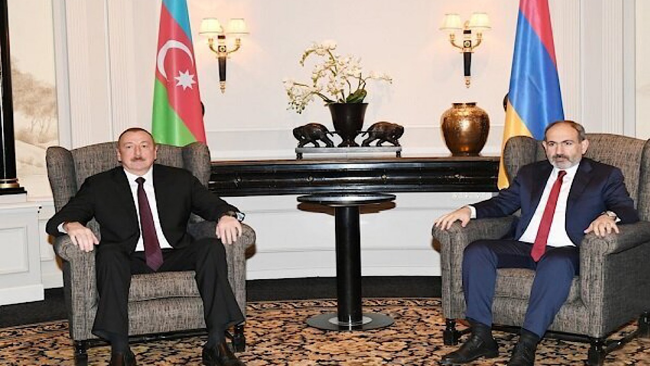 دیدار رئیس‌جمهور آذربایجان و نخست‌وزیر ارمنستان در اسپانیا